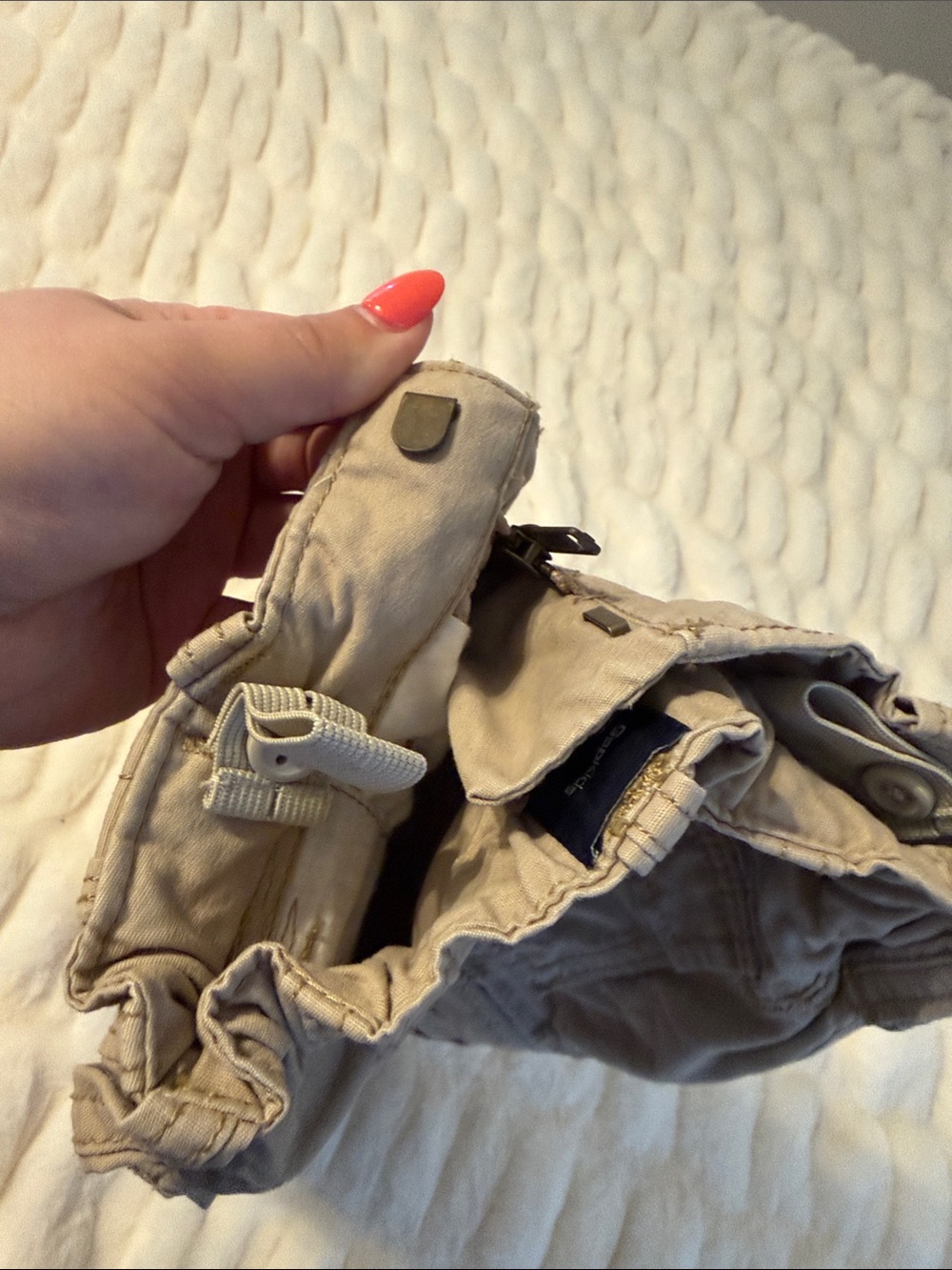 GAPKids Beige Khaki Cargo Shorts C4 - Picture 4 of 5